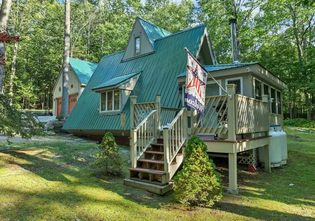 Photo 3 of Single family home for sale at 13 Chestnut Ln, Madison, NH 03849 | MLS# 5101702 | Listing updated on 2026-09-01
