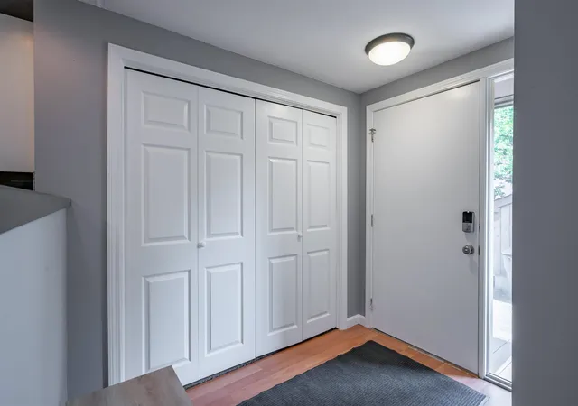 Photo 3 of Townhouse for sale at 21 Silverton Dr, Nashua, NH 03062 | MLS# 5101718 | Listing updated on 2026-08-03