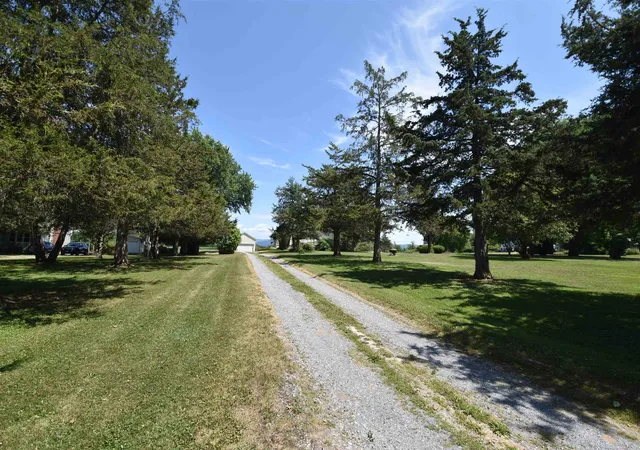 Photo 3 of Single family home for sale at 1301 Pearson Rd, New Haven, VT 05472 | MLS# 5101747 | Listing updated on 2026-08-17