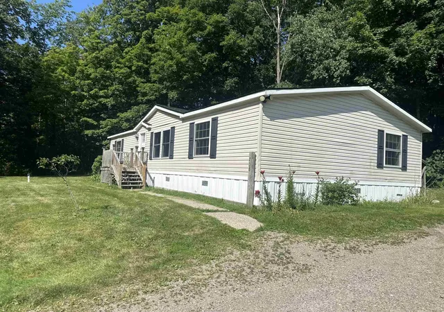 Photo 2 of Single family home for sale at 738 74e Rte, Shoreham, VT 05770 | MLS# 5101755 | Listing updated on 2026-07-29