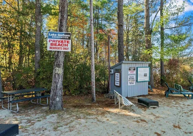 3rd image of 16 Gorham Dr, Dunbarton, NH 03046 | MLS# 5101758