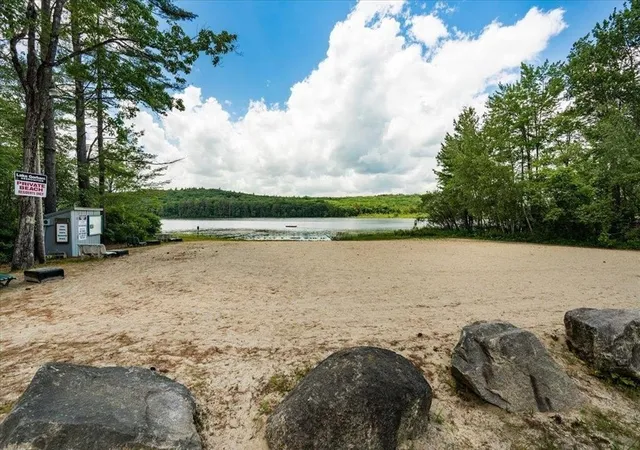 5th image of 16 Gorham Dr, Dunbarton, NH 03046 | MLS# 5101758