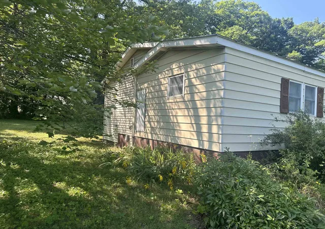 Photo 1 of Single family home for sale at 1316 Lake Dunmore Rd, Leicester, VT 05733 | MLS# 5101766 | Listing updated on 2026-09-11