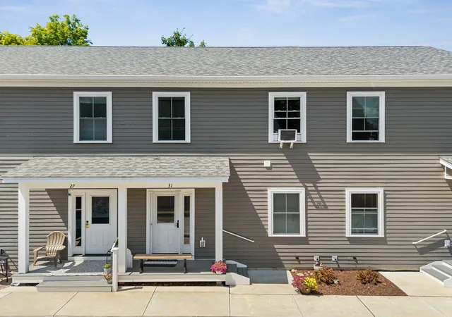 Photo 3 of Townhouse for sale at 31 Gardner Ln, Waterbury, VT 05676 | MLS# 5101783 | Listing updated on 2026-08-03
