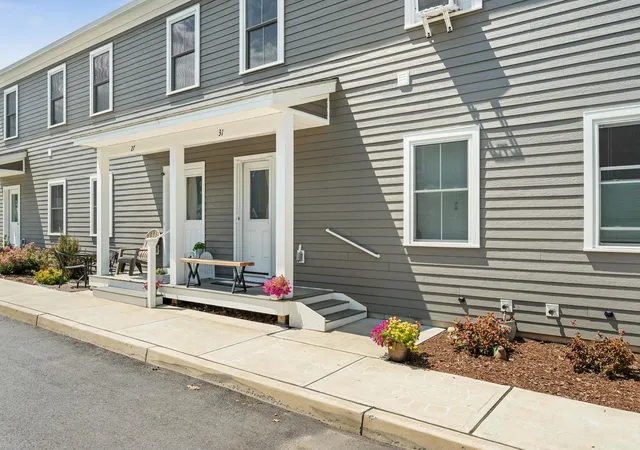 Photo 3 of Townhouse for sale at 31 Gardner Ln, Waterbury, VT 05676 | MLS# 5101783 | Listing updated on 2026-08-03