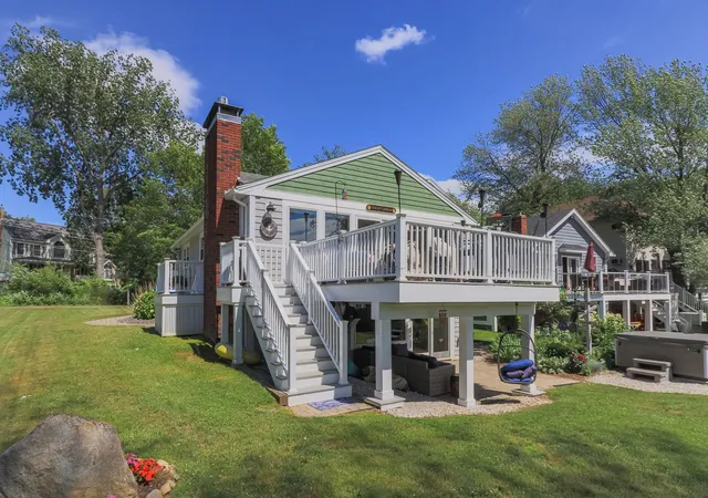 2nd image of 23 Escumbuit Rd, Derry, NH 03038 | MLS# 5101802