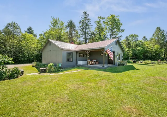 Photo 1 of Single family home for sale at 1290 Beaver Meadow Rd, Roxbury, VT 05669 | MLS# 5101827 | Listing updated on 2026-09-15