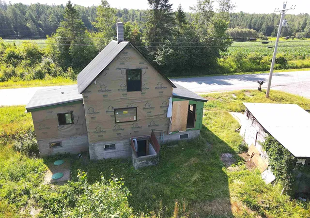 Photo 3 of Single family home for sale at 2141 Vt Route 16, East Hardwick, VT 05836 | MLS# 5101850 | Listing updated on 2026-08-22