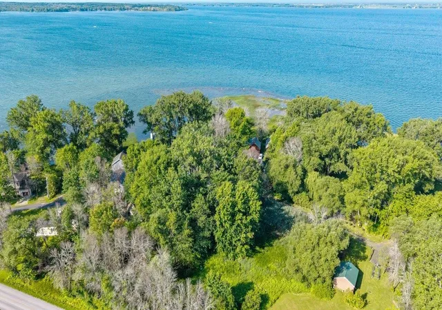 Photo 4 of Single family home for sale at 81 Mud Point South, Alburgh, VT 05440 | MLS# 5101851 | Listing updated on 2026-08-25