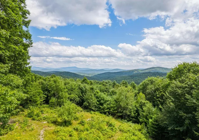Photo 1 of Single family home for sale at 2772 South Vershire Rd, Vershire, VT 05079 | MLS# 5101856 | Listing updated on 2026-09-13