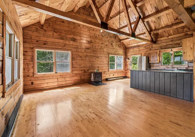 Photo 3 of Single family home for sale at 2772 South Vershire Rd, Vershire, VT 05079 | MLS# 5101856 | Listing updated on 2026-09-13