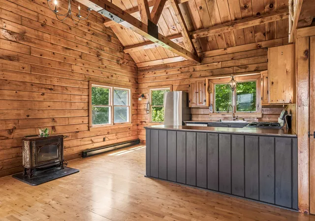 Photo 4 of Single family home for sale at 2772 South Vershire Rd, Vershire, VT 05079 | MLS# 5101856 | Listing updated on 2026-09-13