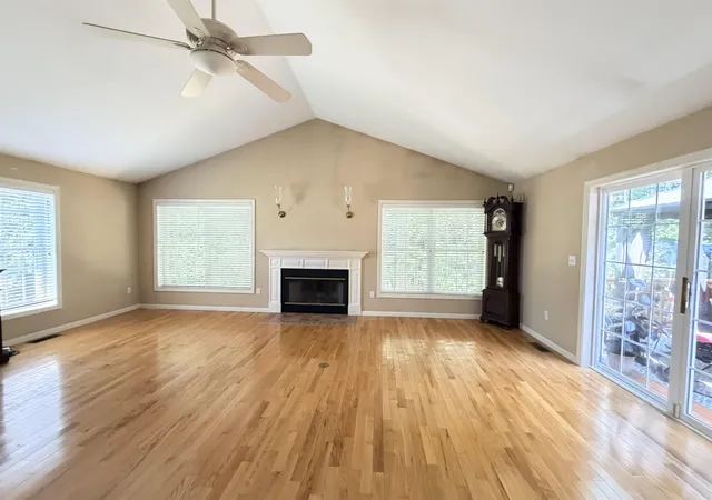 Photo 3 of Single family home for sale at 35 Cherrywood Dr, Dover, NH 03820 | MLS# 5101864 | Listing updated on 2026-09-15