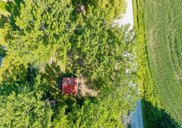 Photo 3 of Single family home for sale at 2322 West Shore Rd, Alburgh, VT 05440 | MLS# 5101865 | Listing updated on 2026-08-17