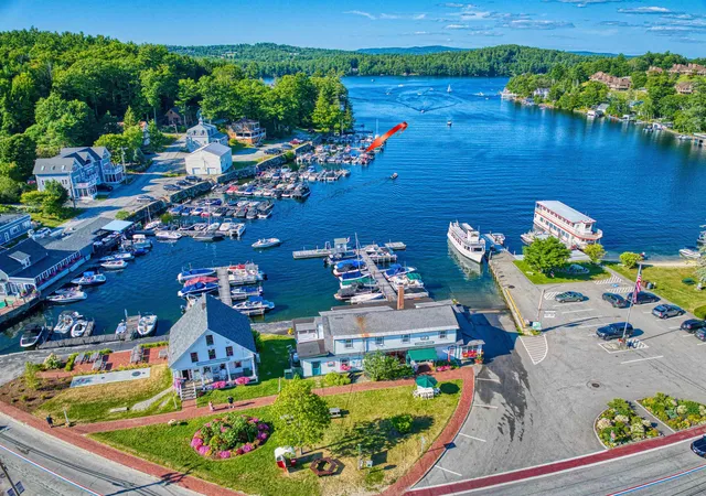 Photo 3 of Sale Pending at 11 Harbor West Ln, Sunapee, NH 03782 | MLS# 5101875 | Listing updated on 2026-07-31