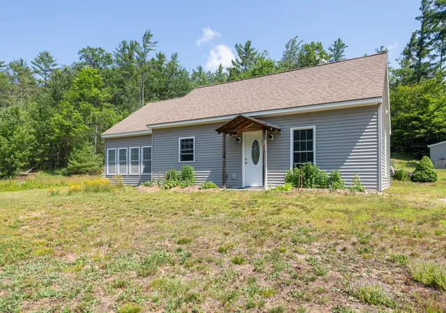 1st image of 529 Us Route 4, Danbury, NH 03230 | MLS# 5101880