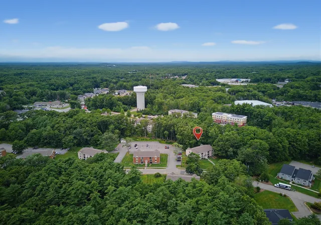 Photo 3 of Condo for sale at 5 Brookside Dr #9, Exeter, NH 03833 | MLS# 5101881 | Listing updated on 2026-09-16