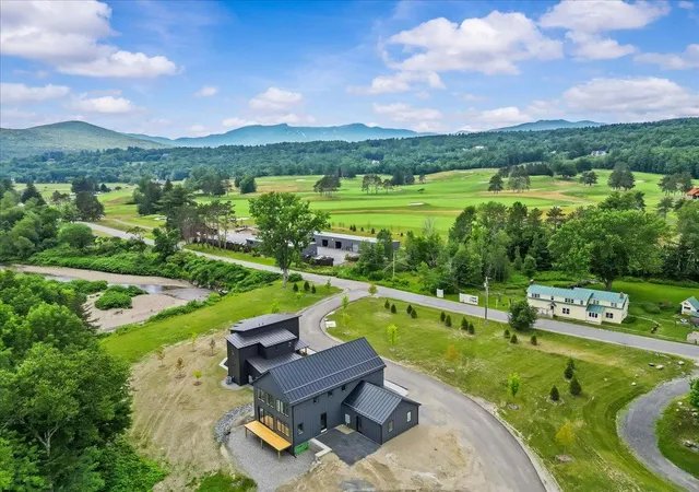 Photo 3 of Sale Pending at 34 River's Edge Ln #3, Stowe, VT 05672 | MLS# 5101893 | Listing updated on 2026-08-04