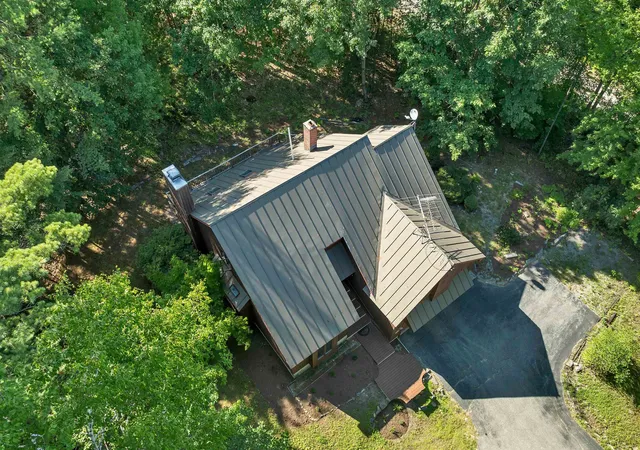 Photo 3 of Single family home for sale at 56 Pine Ridge Rd, Sunapee, NH 03782 | MLS# 5101904 | Listing updated on 2026-09-10