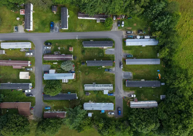 Photo 3 of Manufactured home for sale at 4 4Th St #40, Barre, VT 05641 | MLS# 5101910 | Listing updated on 2026-09-16