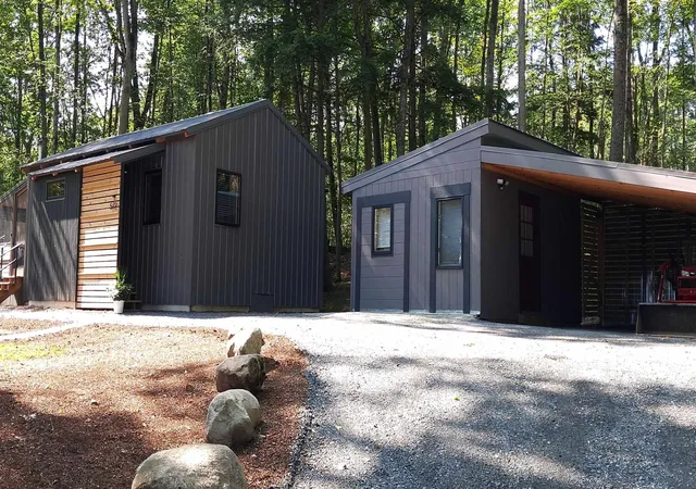 Photo 2 of Single family home for sale at 572 Roberts Rd, Springfield, VT 05156 | MLS# 5101922 | Listing updated on 2026-09-16