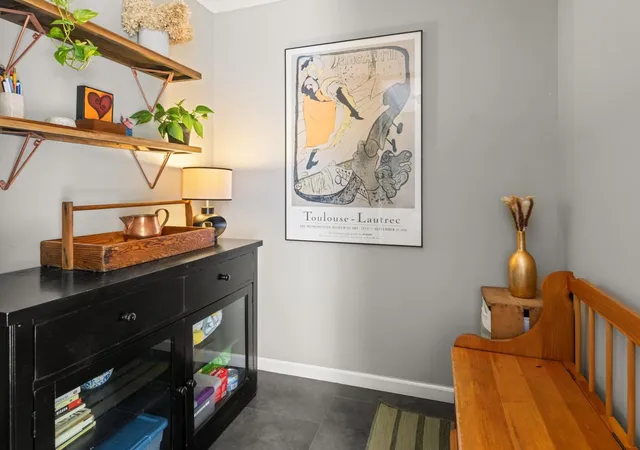 Photo 4 of Single family home for sale at 14 Red Cedar Ln, Shelburne, VT 05482 | MLS# 5101924 | Listing updated on 2026-07-27