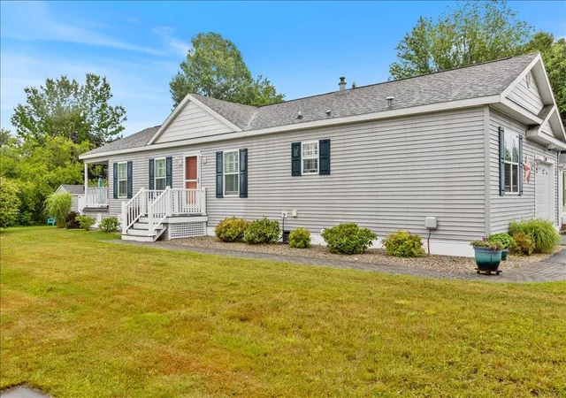 Photo 3 of Manufactured home for sale at 214 Mackerel Ave, Portsmouth, NH 03801 | MLS# 5101926 | Listing updated on 2026-09-30