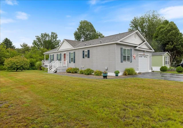 Photo 3 of Manufactured home for sale at 214 Mackerel Ave, Portsmouth, NH 03801 | MLS# 5101926 | Listing updated on 2026-09-30