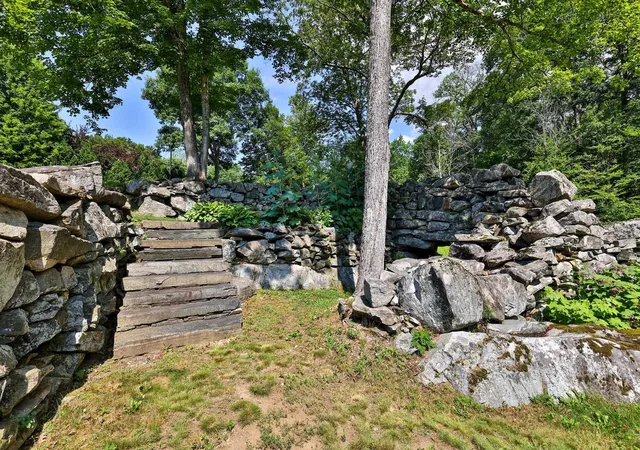 Photo 4 of Single family home for sale at 3 Eldredge Rd, Chester, VT 05143 | MLS# 5101931 | Listing updated on 2026-08-03