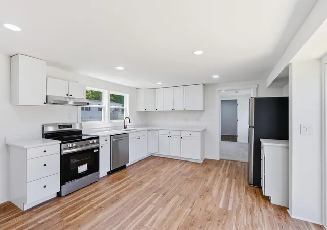 Photo 3 of Sale Pending at 19 Cleo Cir, Rochester, NH 03868 | MLS# 5101943 | Listing updated on 2026-07-29