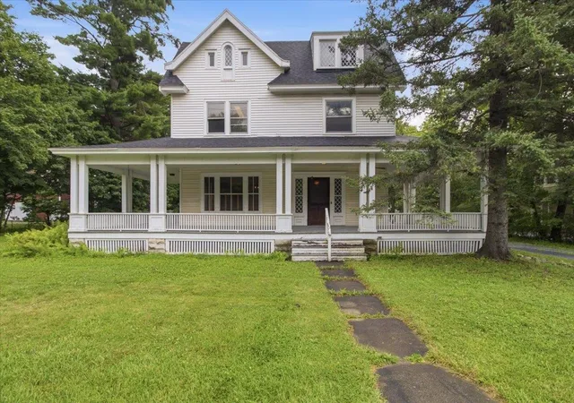 Single family home for sale at 78 Bonnet St, Manchester Center, VT 05255 | MLS# 5101945