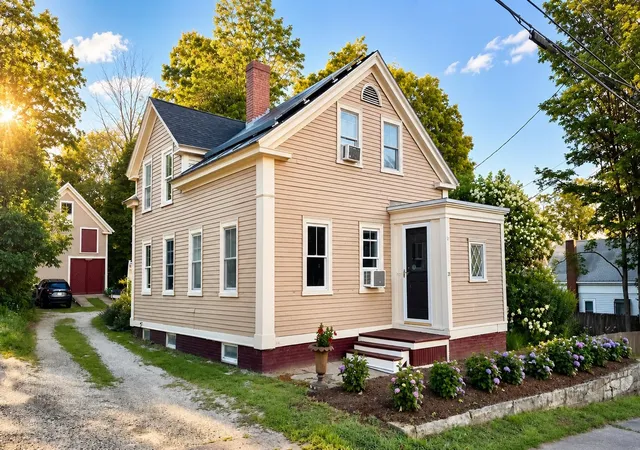 Photo 1 of Single family home for sale at 21 Linden St, Somersworth, NH 03878 | MLS# 5101988 | Listing updated on 2026-09-18