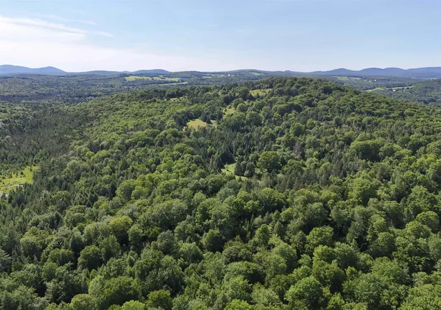 Photo 3 of Sale Pending at 500 Apostle Will Dr, East Ryegate, VT 05042 | MLS# 5101994 | Listing updated on 2026-09-04