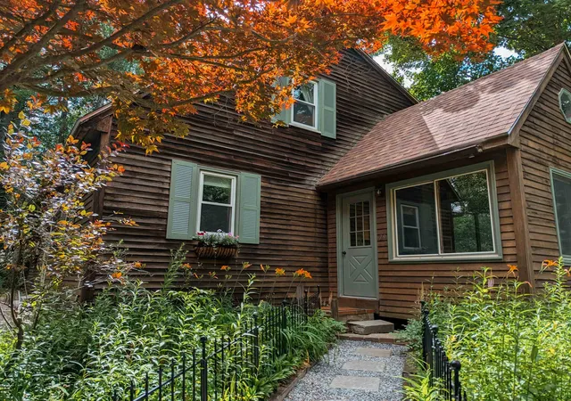 3rd image of 79 Ridgewood Cir, Epsom, NH 03234 | MLS# 5101995