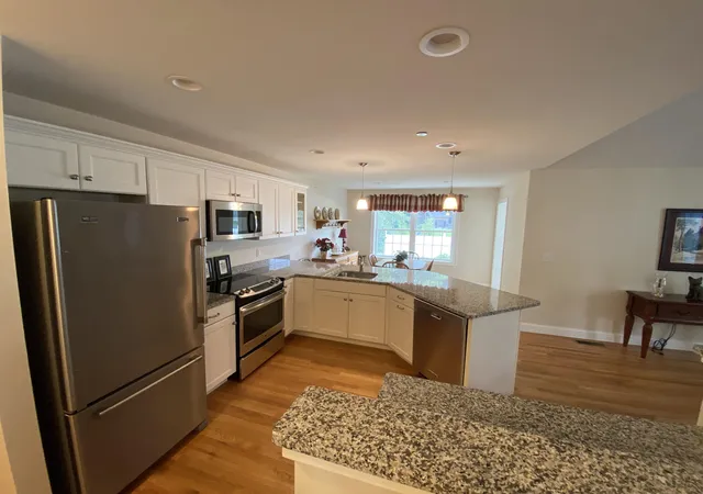 Photo 3 of Condo for sale at 2 Club House Wy, Amherst, NH 03031 | MLS# 5102008 | Listing updated on 2026-07-28