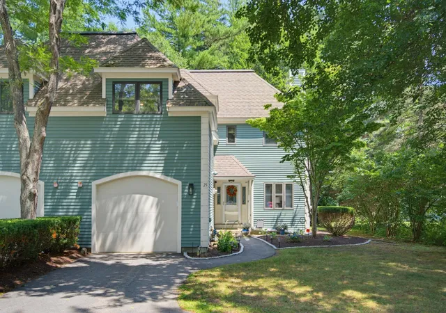 1st image of 25 Clearwater Dr, Dover, NH 03820 | MLS# 5102021