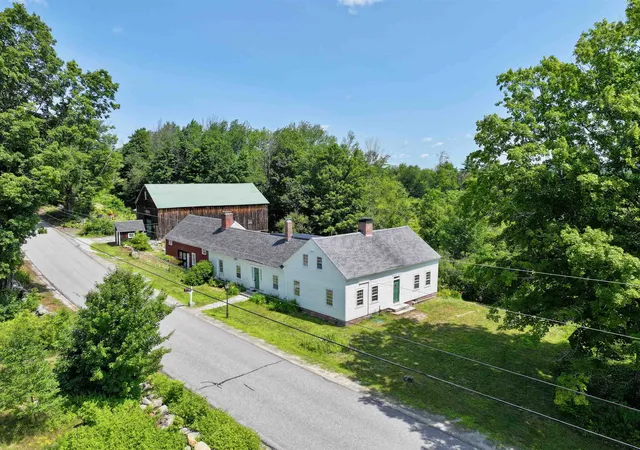 Photo 1 of Single family home for sale at 558 East Deering Rd, Deering, NH 03244 | MLS# 5102023 | Listing updated on 2026-08-04