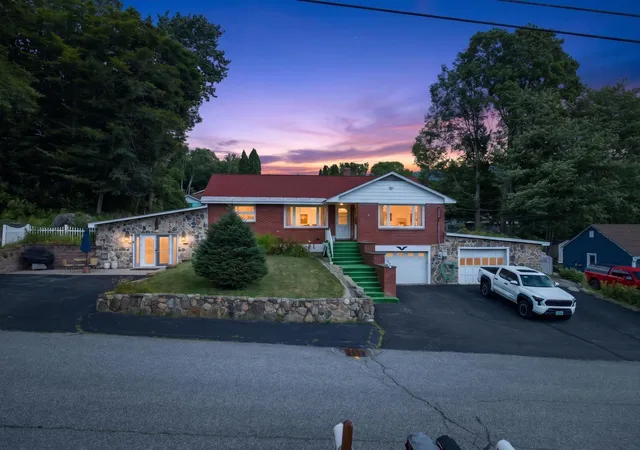 1st image of 48 Mansion Hill Dr, Lincoln, NH 03251 | MLS# 5102042