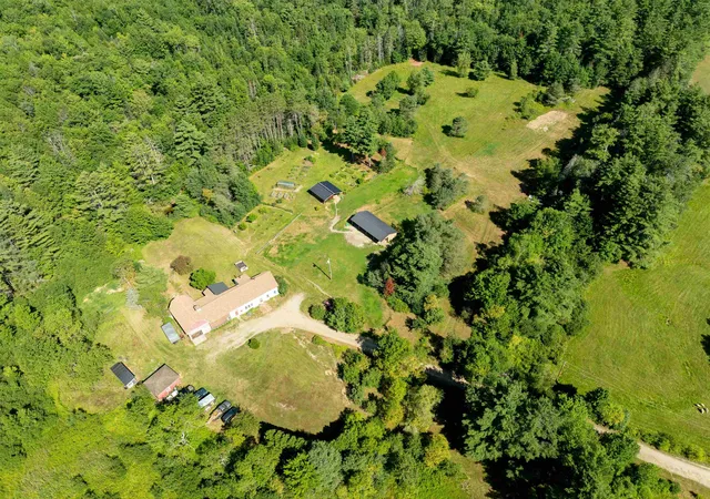 3rd image of 525 New Hampshire Route 118 Route, Canaan, NH 03741 | MLS# 5102064