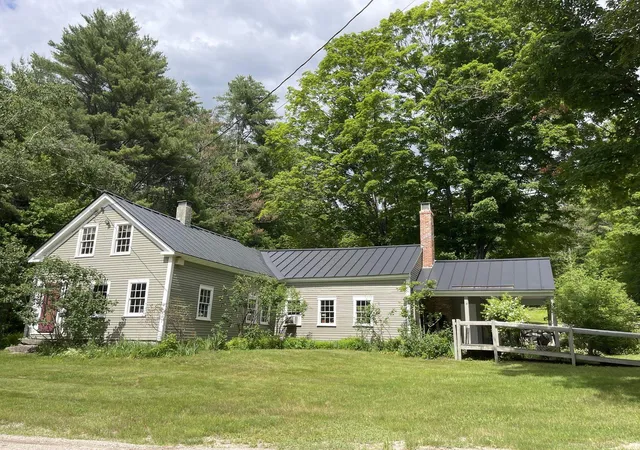 Photo 1 of Single family home for sale at 877 Lead Mine Rd, Madison, NH 03849 | MLS# 5102067 | Listing updated on 2026-09-14