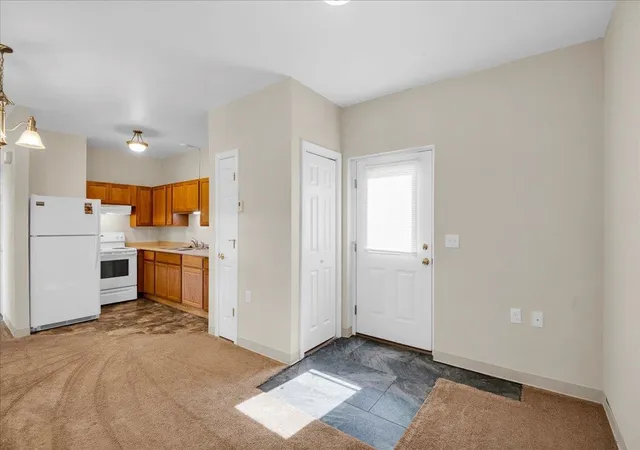 Photo 4 of Condo for sale at 1 Atrium Wy #103, Milton, VT 05468 | MLS# 5102071 | Listing updated on 2026-09-14