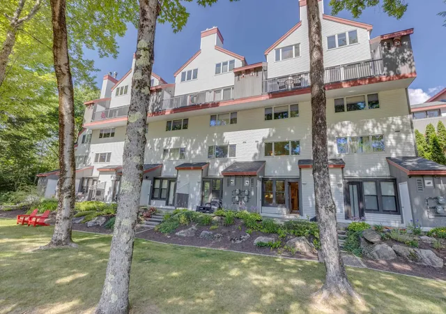 1st image of 10 Bunker Ln #Unit 109, Lincoln, NH 03251 | MLS# 5102072
