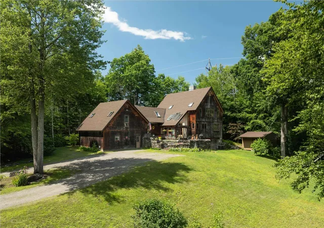 Photo 2 of Single family home for sale at 15 Skyline Dr, Vernon, VT 05354 | MLS# 5102083 | Listing updated on 2026-07-31