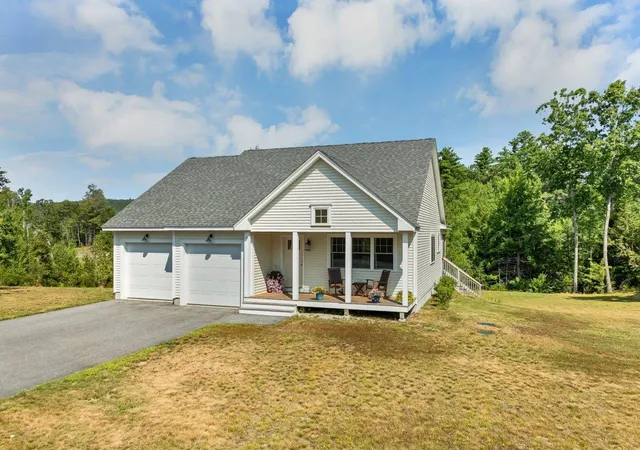 Single family home for sale at 14 Village Corner Rd, Ossipee, NH 03864 | MLS# 5102093