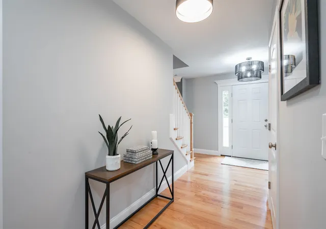 Photo 3 of Condo for sale at 2 Lorelai Wy, Nashua, NH 03062 | MLS# 5102109 | Listing updated on 2026-08-31