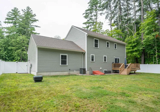 Photo 46 of Sale Pending at 2 Lorelai Wy, Nashua, NH 03062 | MLS# 5102109 | Listing updated on 2026-10-08