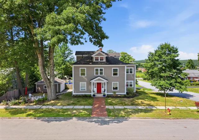 Multi family home for sale at 2484 Elm St, Manchester, NH 03104 | MLS# 5102113