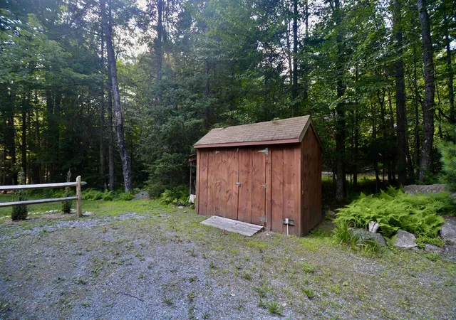 4th image of 15 Winding Wood Rd, Grantham, NH 03753 | MLS# 5102123