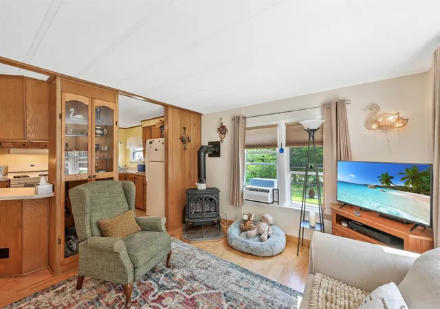 Photo 3 of Single family home for sale at 718 Red Pine Rd, Williston, VT 05495 | MLS# 5102124 | Listing updated on 2026-09-04