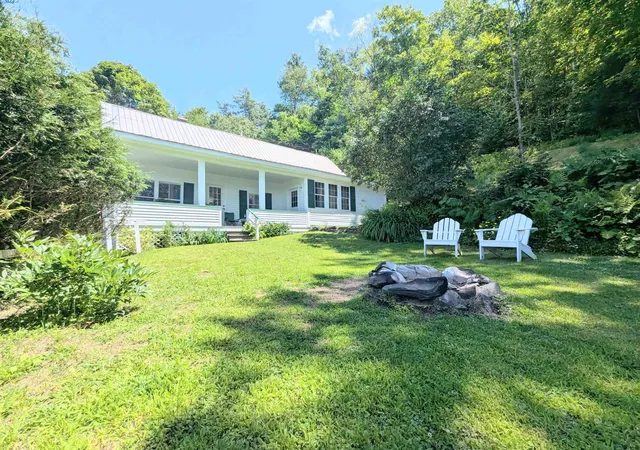 Photo 3 of Multi family home for sale at 60 James St, Saint Johnsbury, VT 05819 | MLS# 5102155 | Listing updated on 2026-08-01